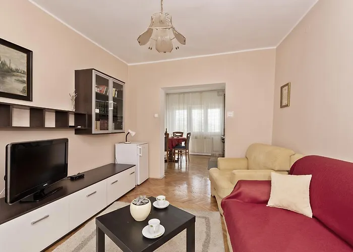 Tara, - Mandalina * Šibenik